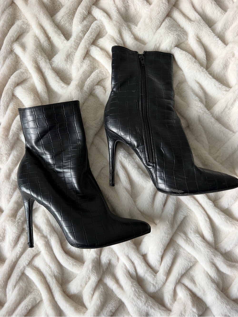 Black Croc-Embossed Pointed Toe Stiletto Ankle Boots